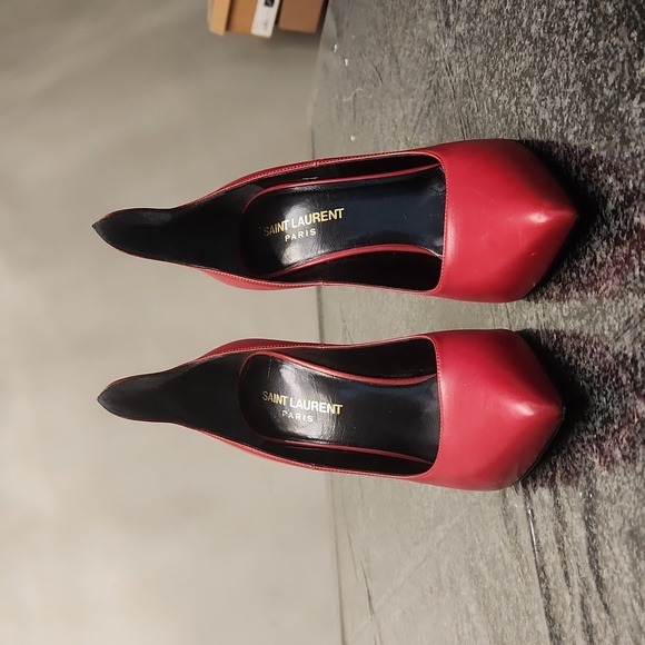 Saint Laurent Heels - Picture 2 of 6